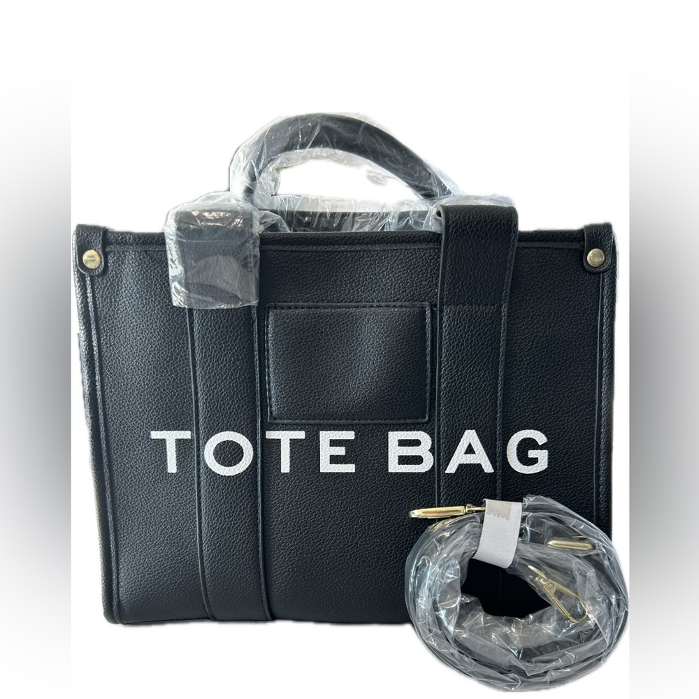 Hand bag black faux leather
